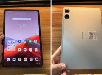 Blackview MEGA 3の外観（裏と表）